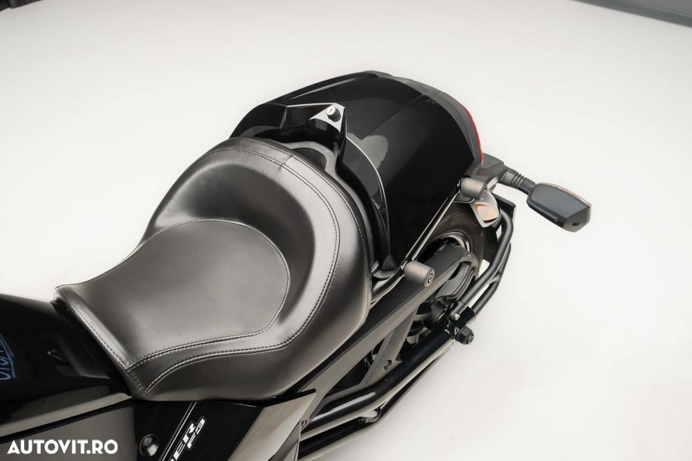 Can-Am Spyder - 7
