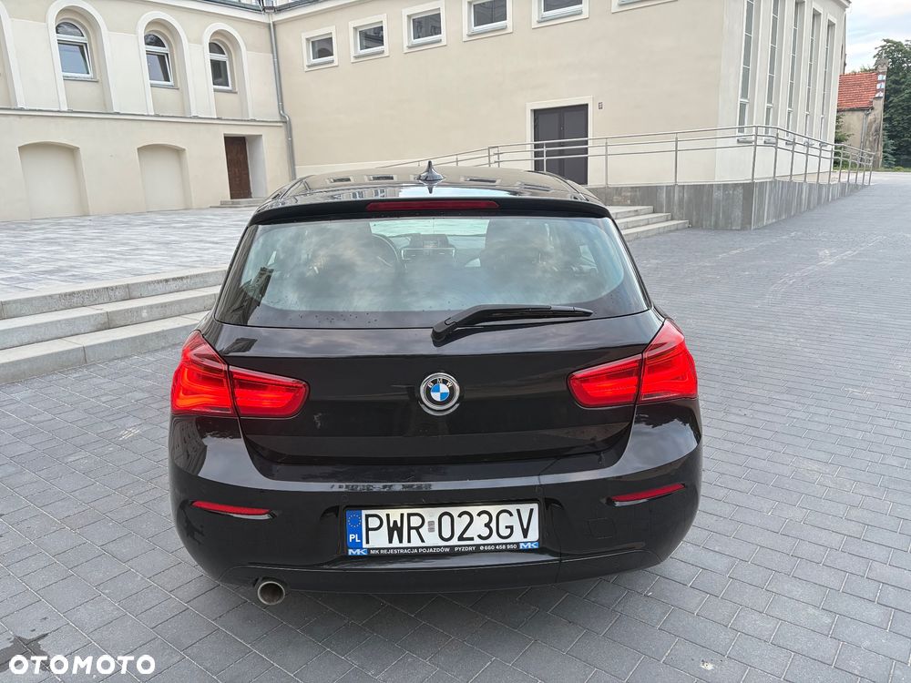 BMW Seria 1 118d Sport Line - 15