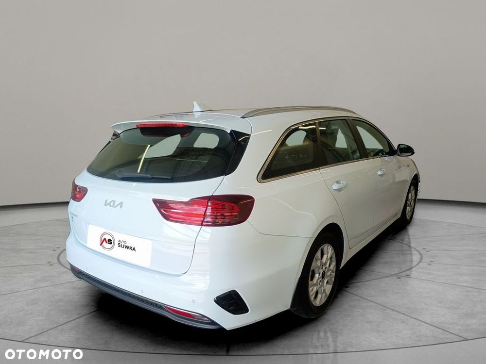 Kia Ceed - 6