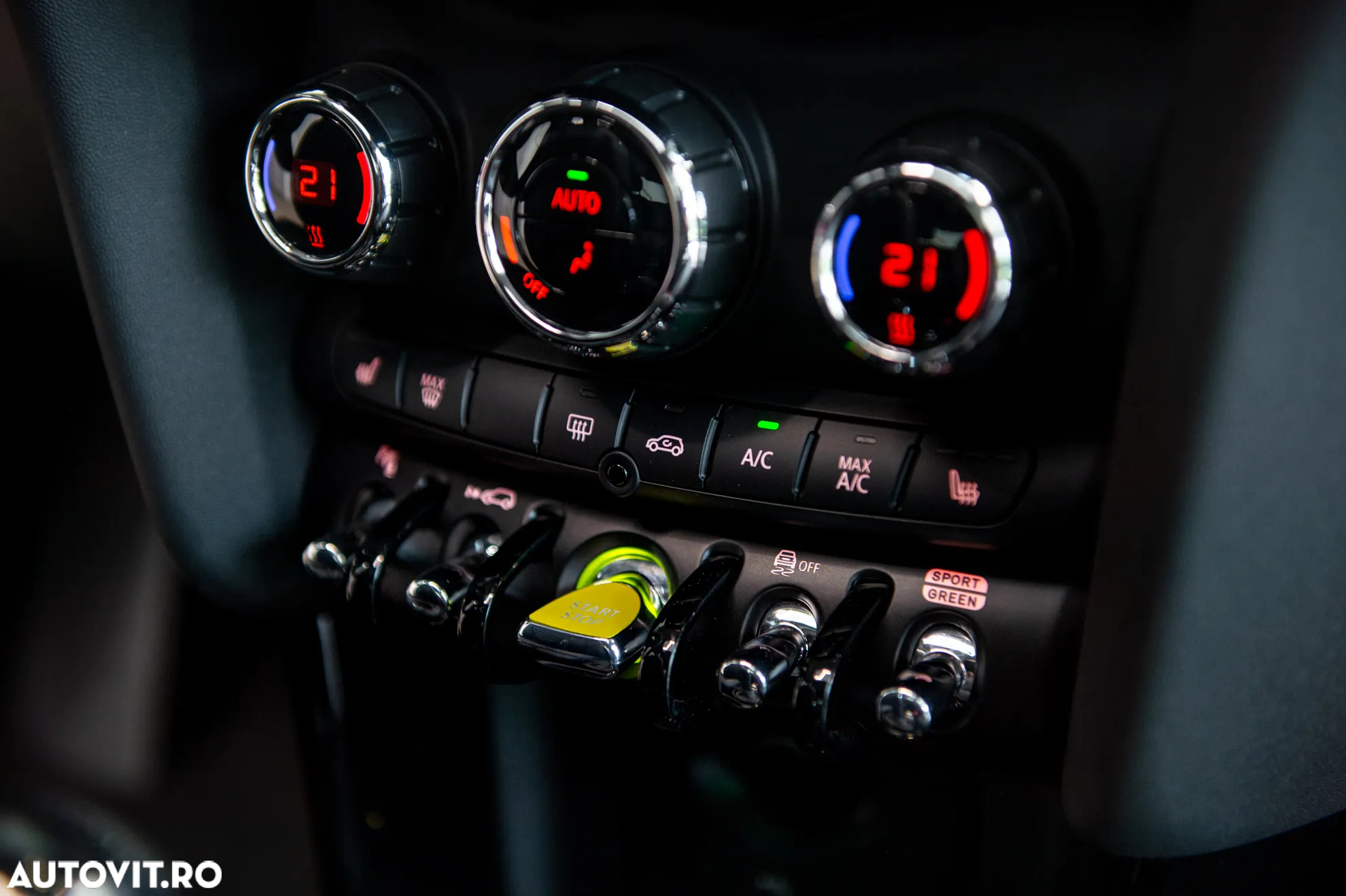 Mini Cooper SE Standard - 26