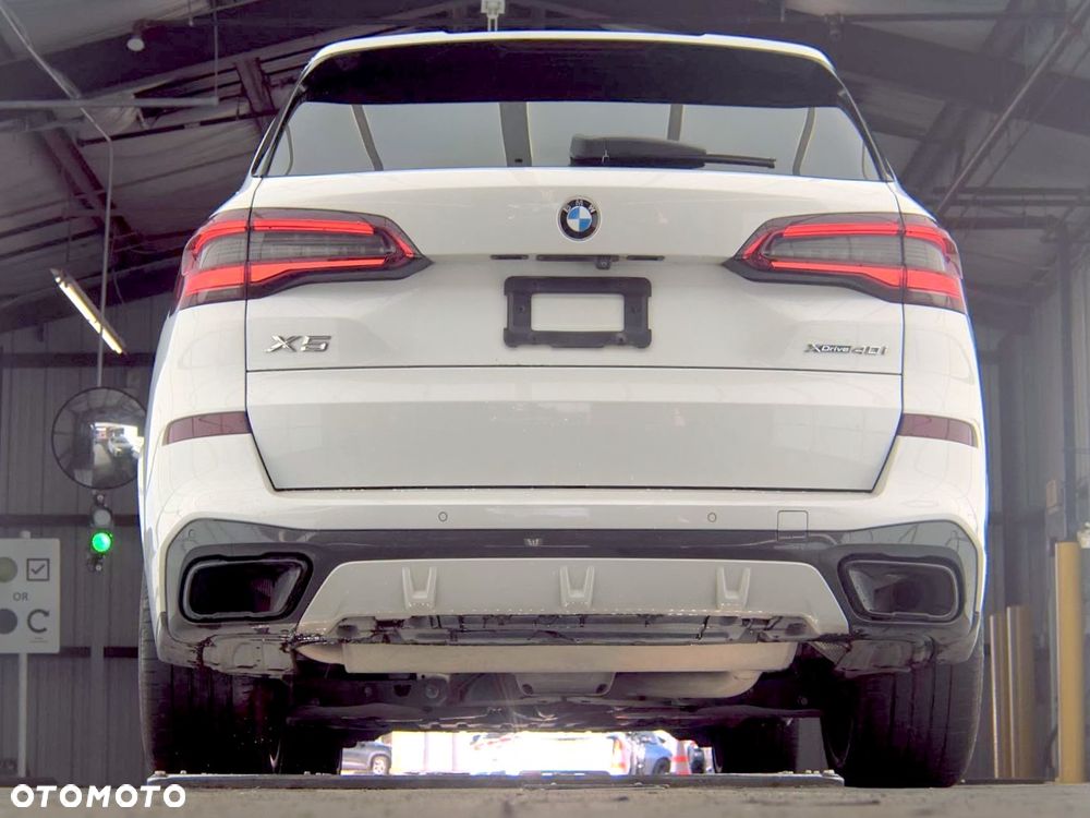 BMW X5 xDrive40i sport - 14