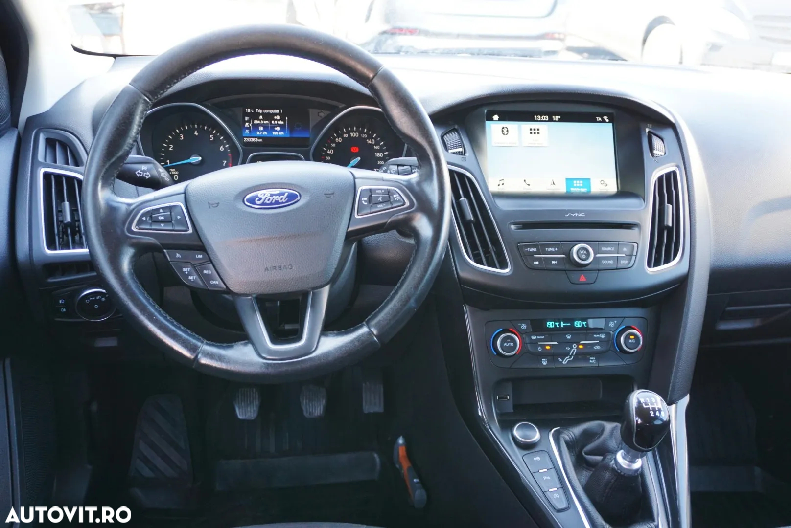 Ford Focus 1.0 EcoBoost Sport - 9