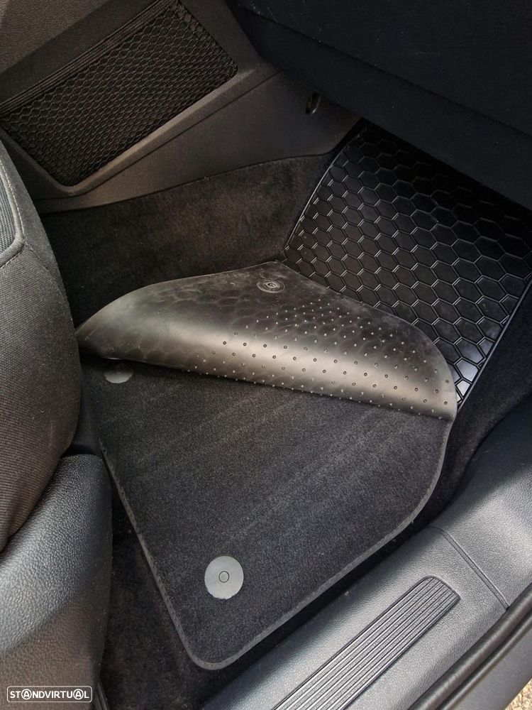 VW Tiguan 2.0 TDI Highline - 20