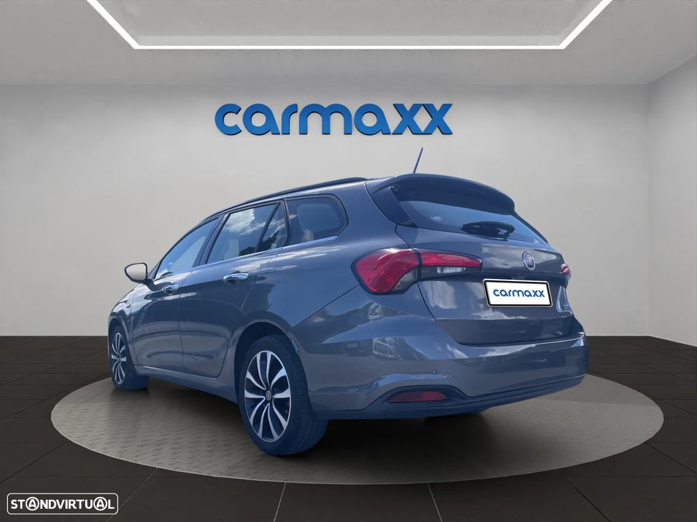 Fiat Tipo Station Wagon 1.6 M-Jet Lounge Tech J17 - 4