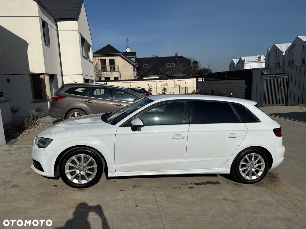 Audi A3 Sportback 1.6 TDI - 3
