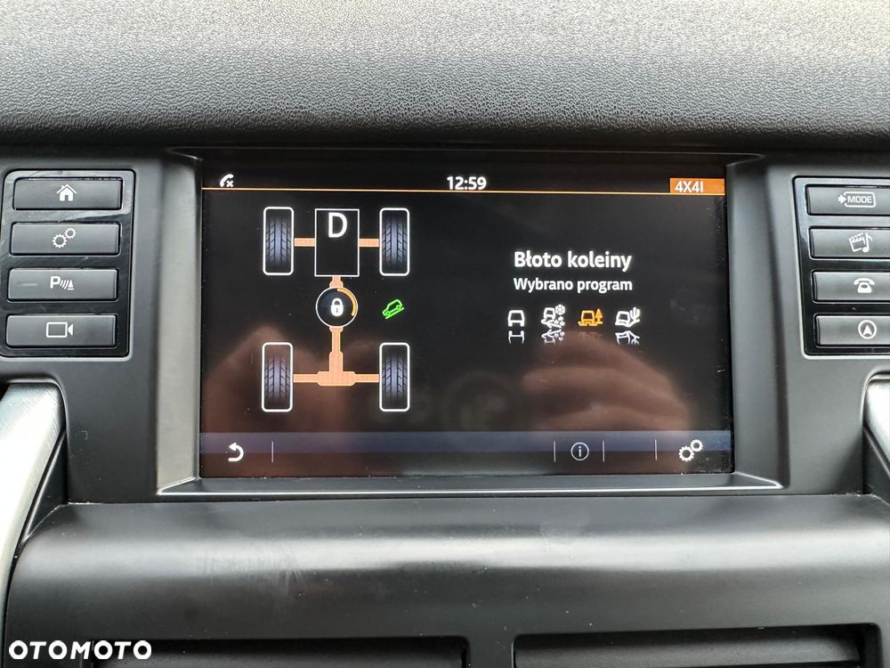 Land Rover Discovery Sport - 13