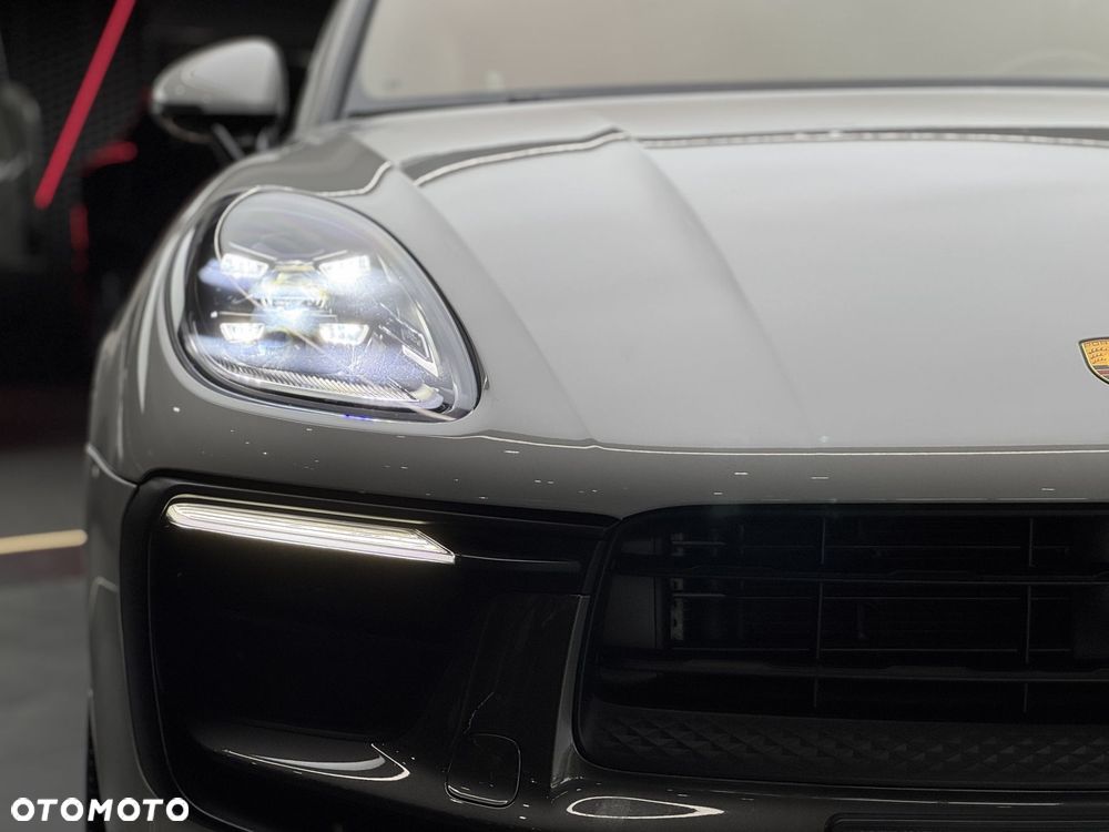 Porsche Macan T - 40