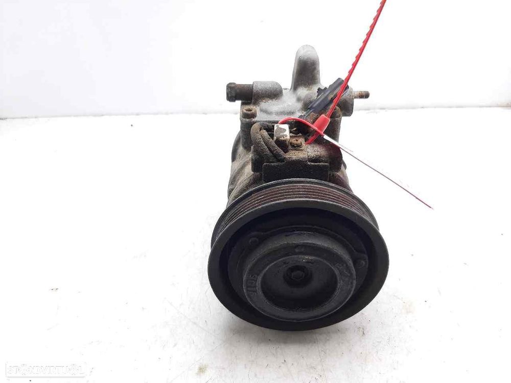 COMPRESSOR DE AR CONDICIONADO CHRYSLER VOYAGER - 1