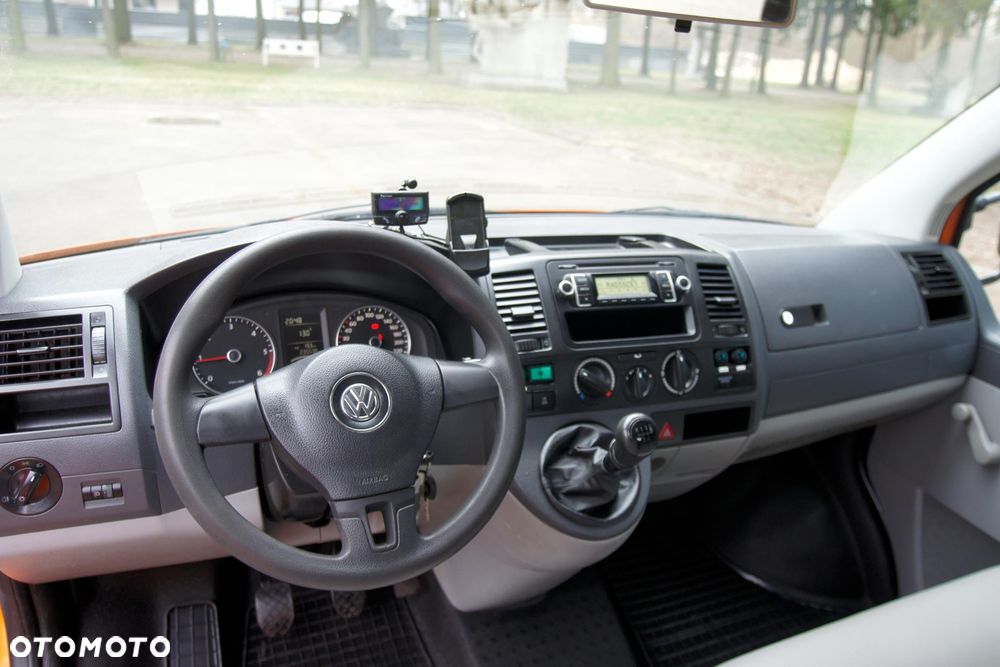 Volkswagen Transporter T5 Doka Lift - 27