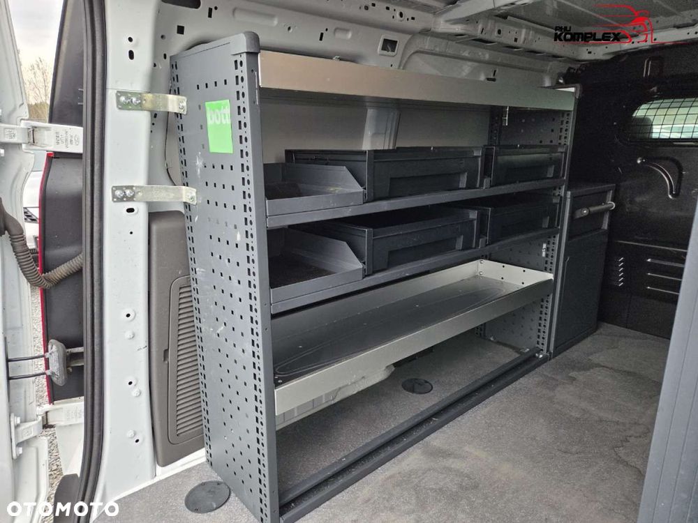 Ford Transit Connect - 21