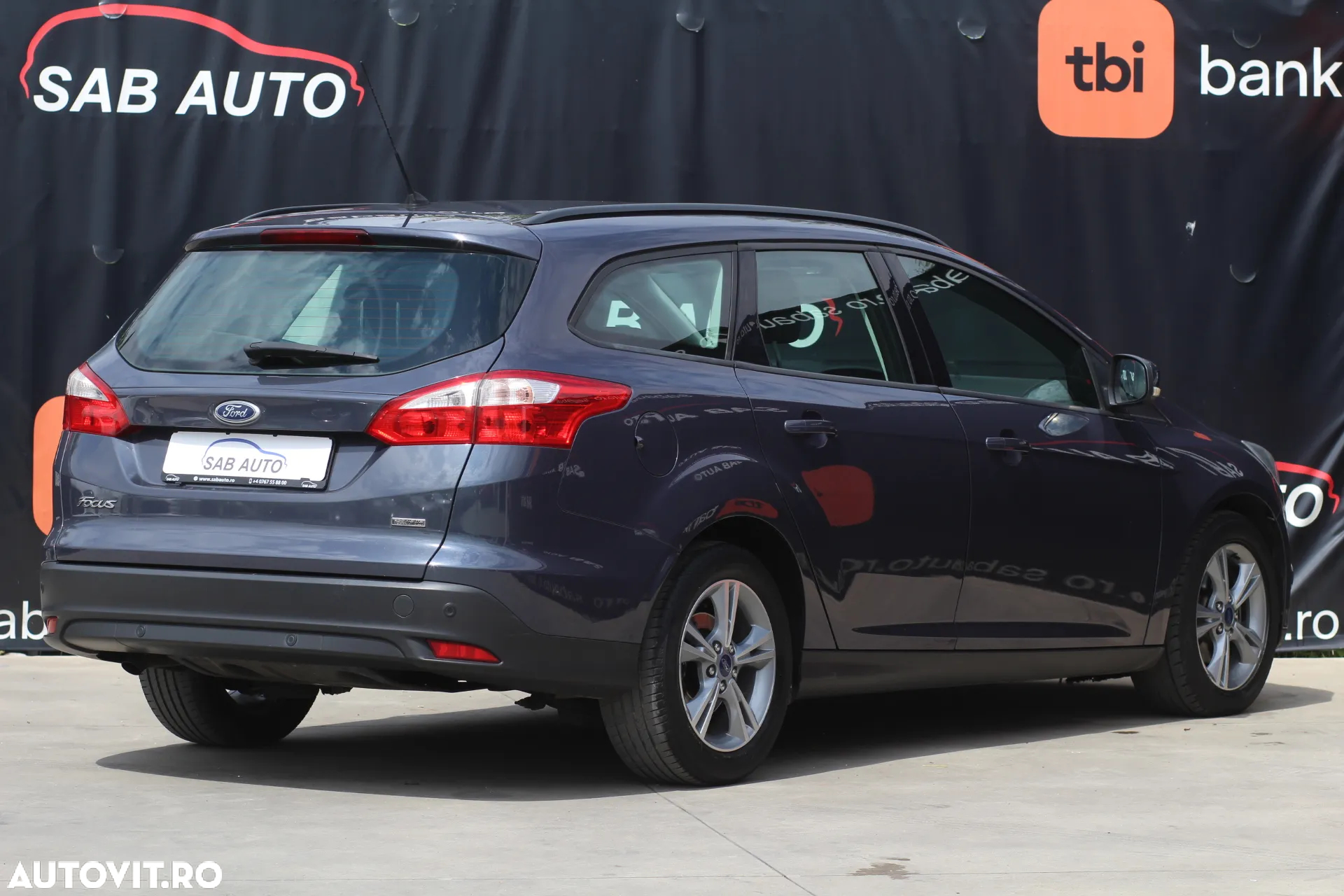 Ford Focus 1.6 TDCi DPF Start-Stopp-System Trend - 13