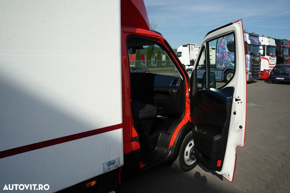 Iveco DAILY 35-140 / 4.3 M CONTAINER / HI-MATIC / TWIN - 35