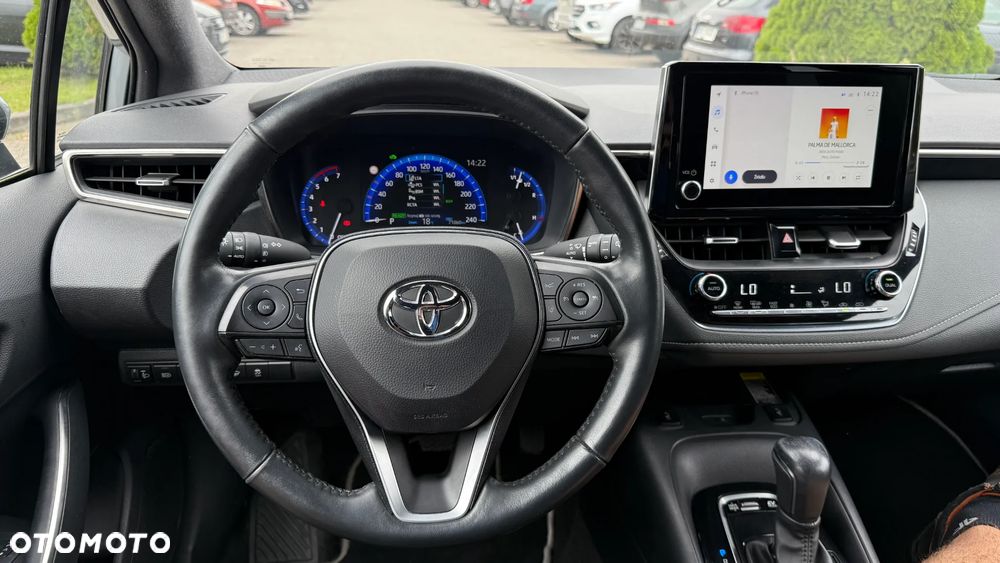 Toyota Corolla 1.8 Hybrid - 17
