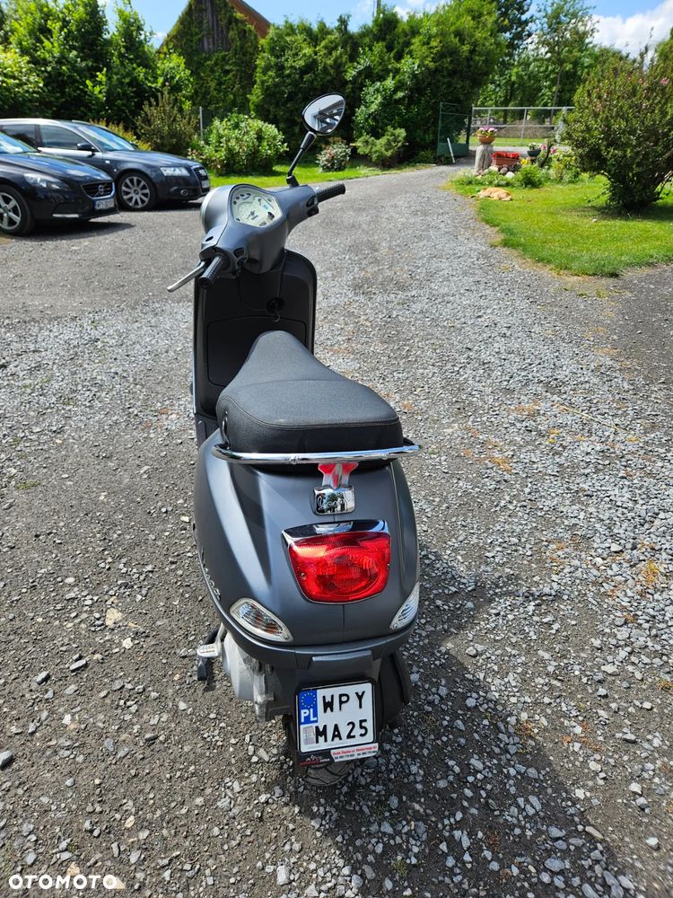 Vespa LX - 12
