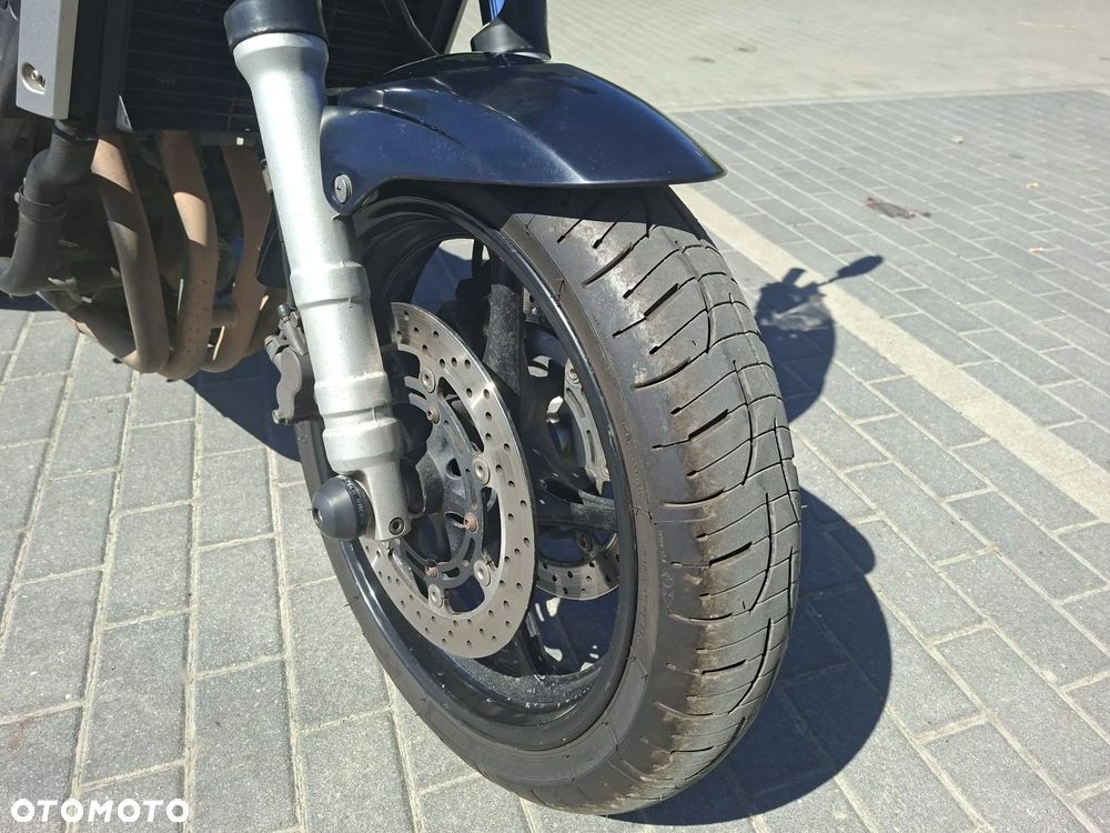 Yamaha FZ6 - 5