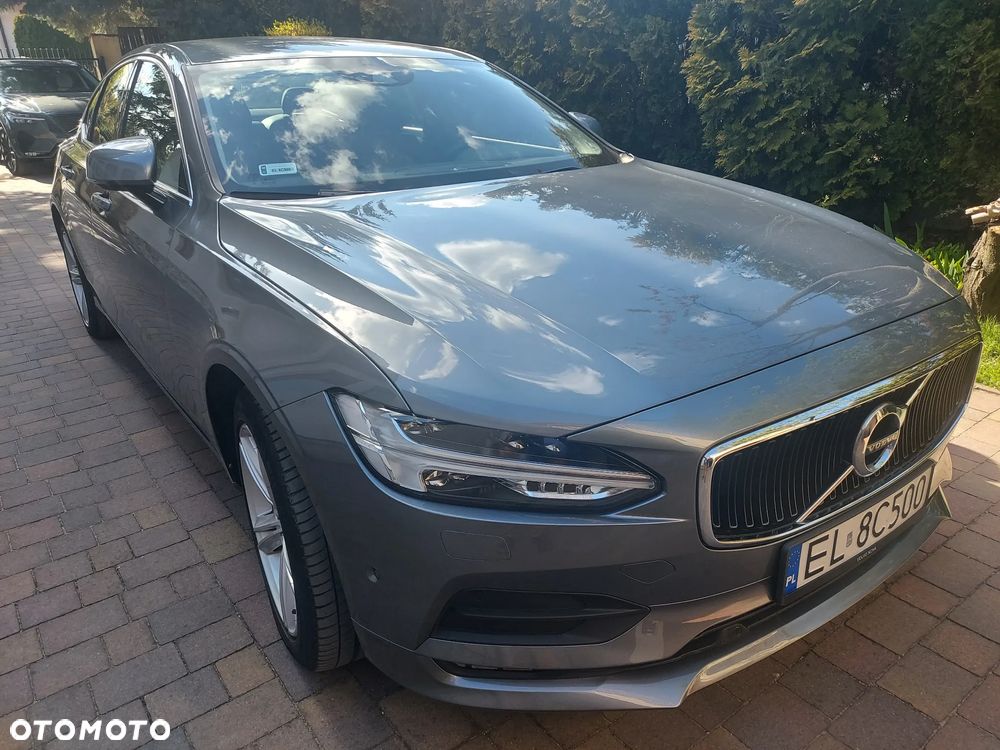Volvo S90 D4 Momentum - 21