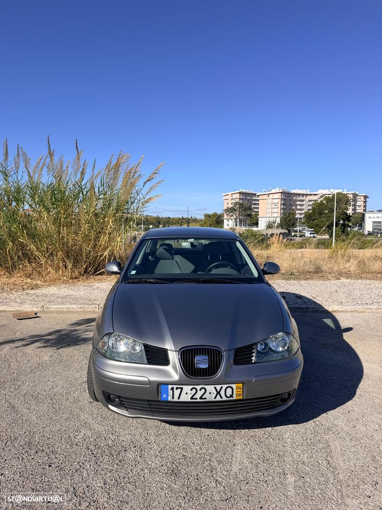 SEAT Ibiza 1.2 12V Stella - 2