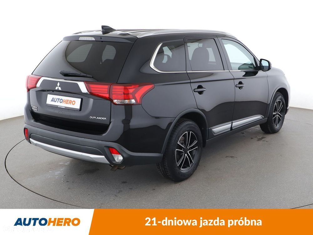 Mitsubishi Outlander - 6