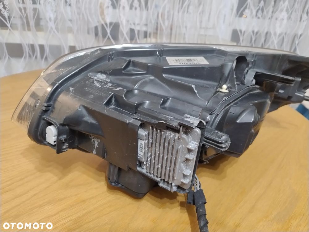 Lampa prawa Volvo XC60 USA 2013-2017 - 5