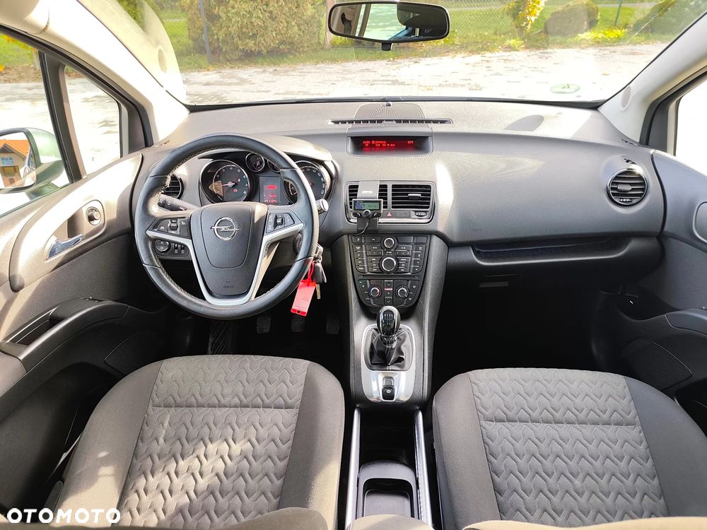 Opel Meriva - 18