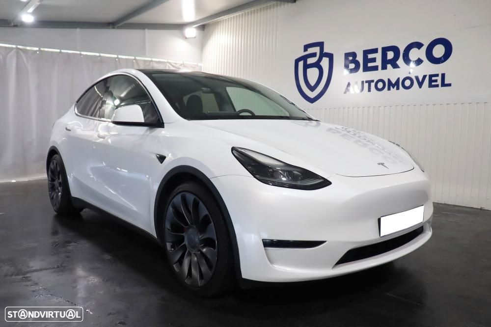 Tesla Model Y Performance Dual Motor AWD - 6