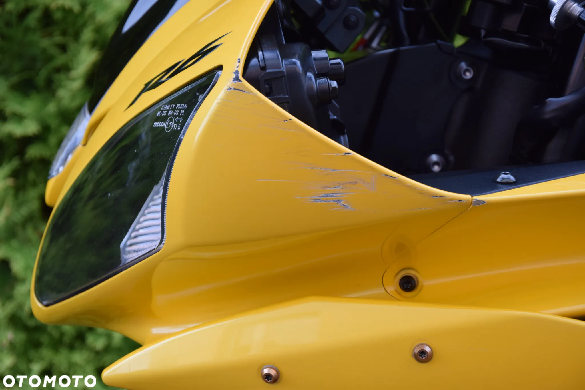 Yamaha R6 - 13