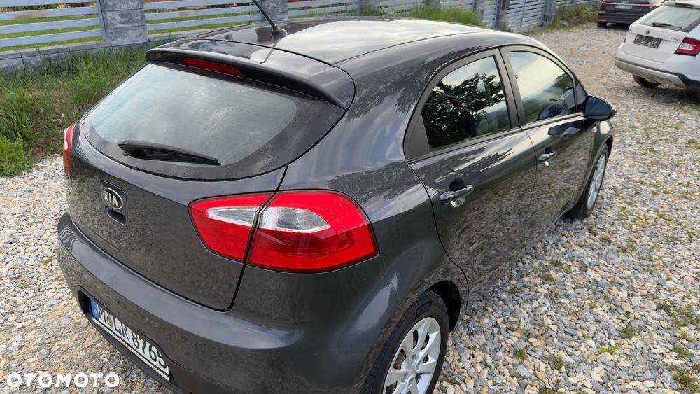 Kia Rio 1.2 M - 18