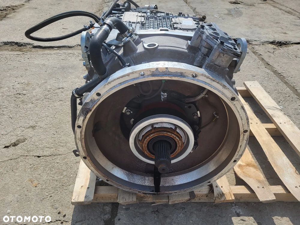 Skrzynia biegów Volvo AT2412D 21523842 - 2