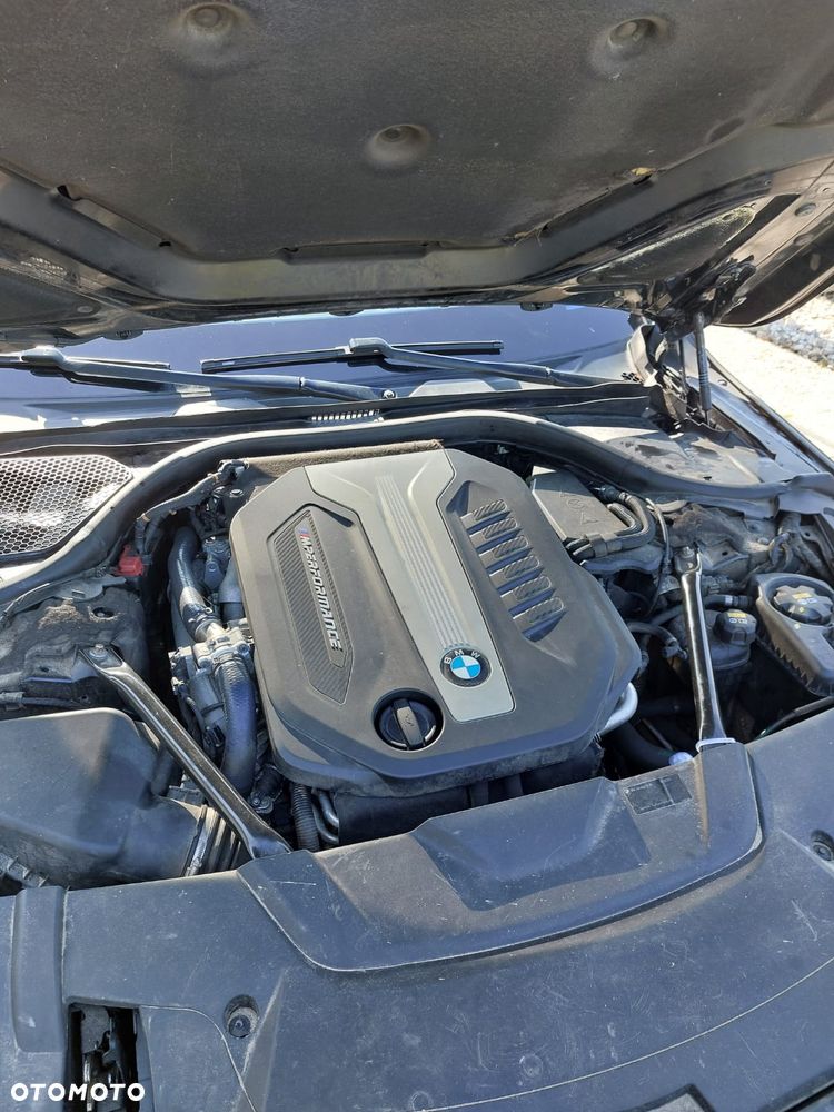 BMW Seria 7 750d xDrive sport - 12