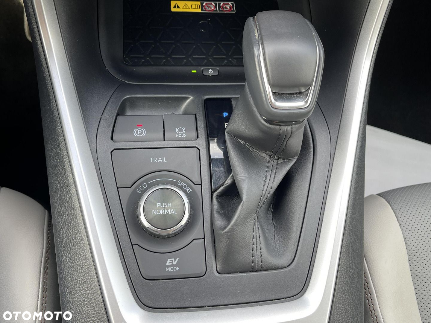 Toyota RAV4 - 21