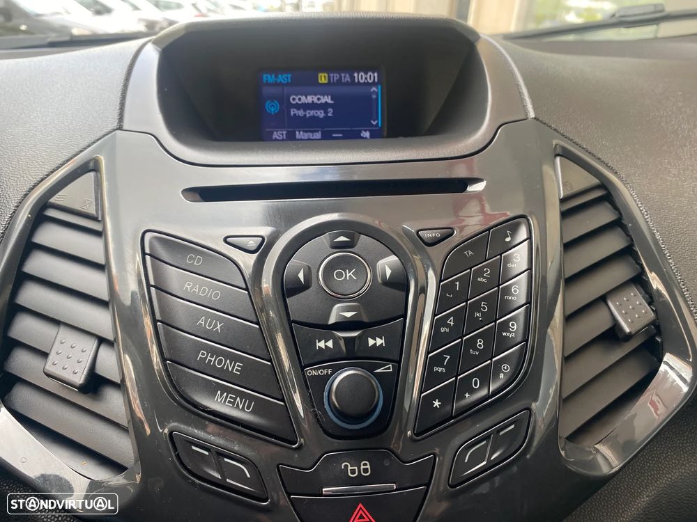 Ford EcoSport 1.0 EcoBoost Titanium - 30