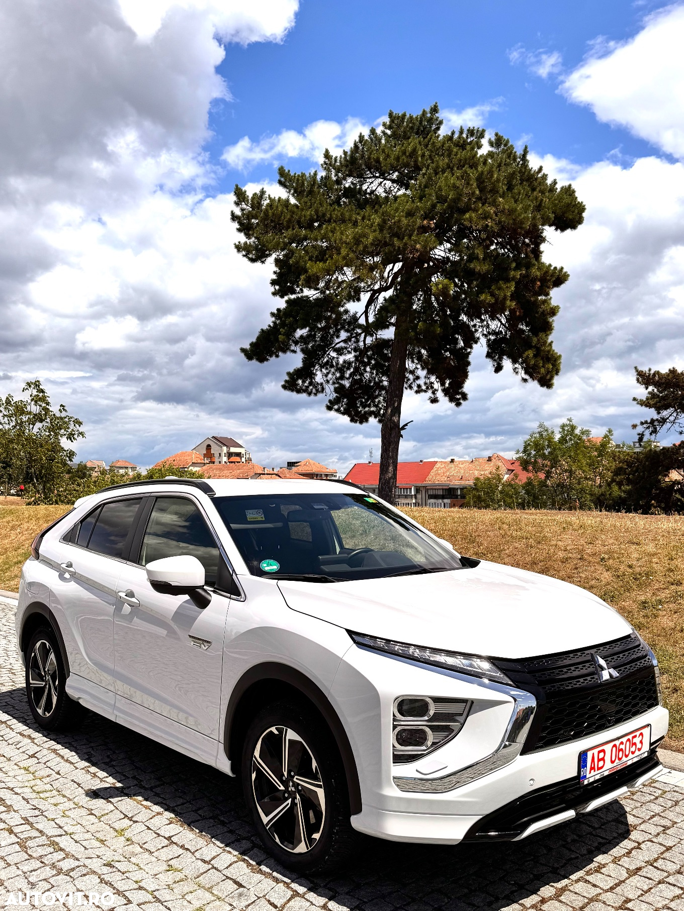 Mitsubishi Eclipse-Cross - 4