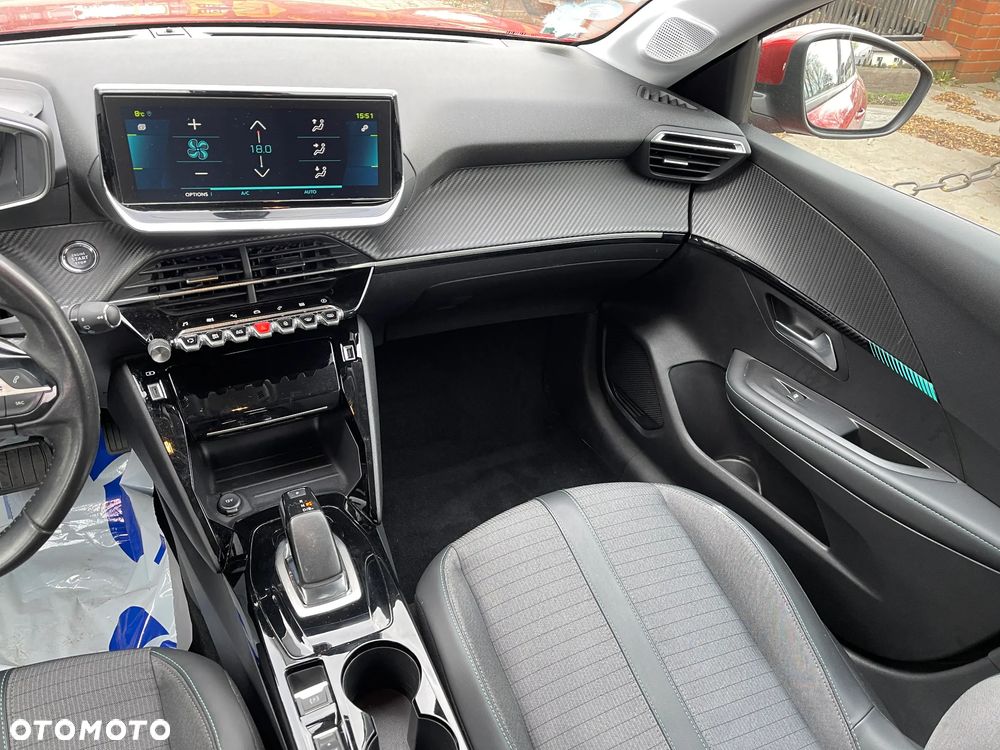 Peugeot 208 Elektromotor 136 Active Pack - 11