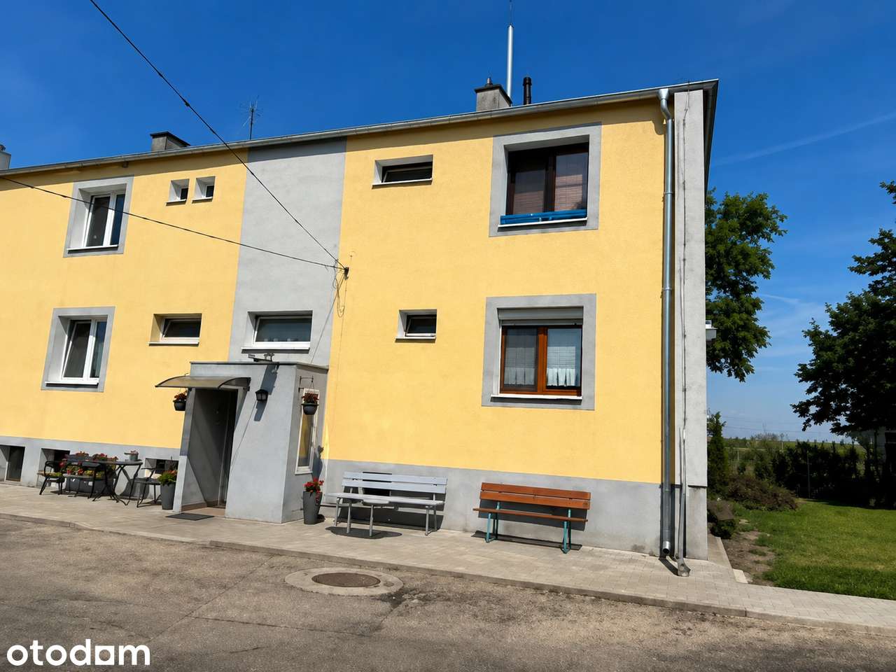 Mieszkanie 52m2. do remontu Dziarnowo