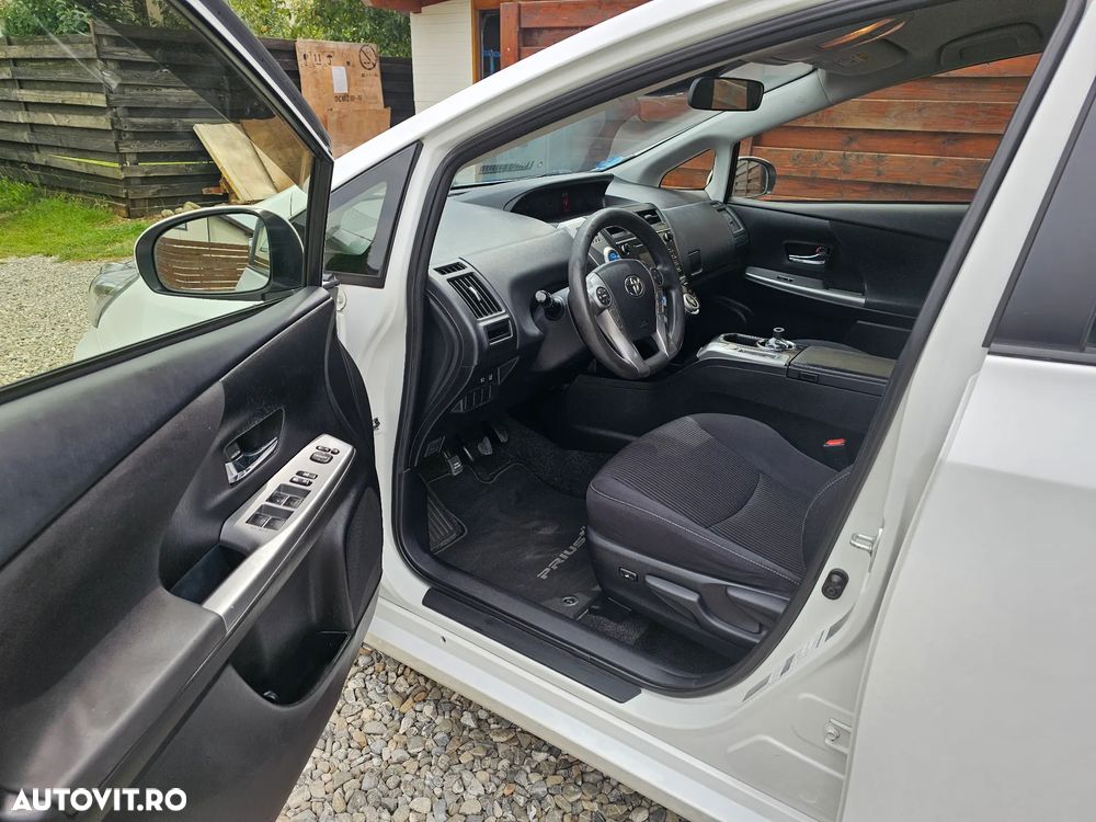 Toyota Prius+ (Hybrid) Comfort - 8