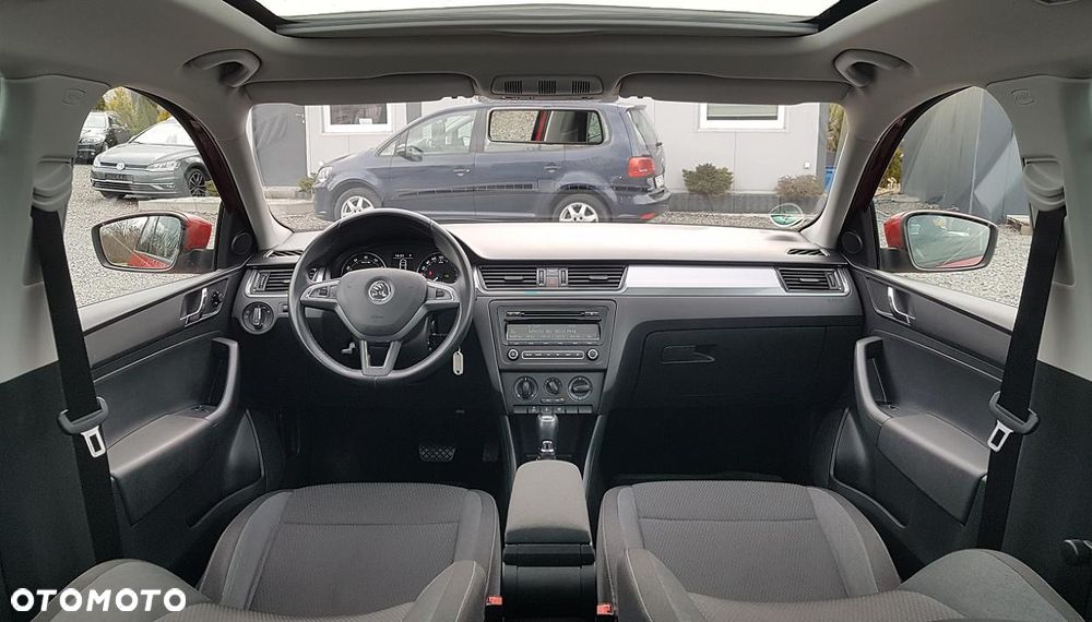 Skoda RAPID 1.4 TSI DSG Ambition - 16