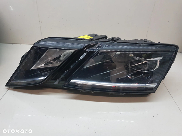 SKODA OCTAVIA III LIFT FULL LED LEWA LUB PRAWA LAMPA PRZEDNIA