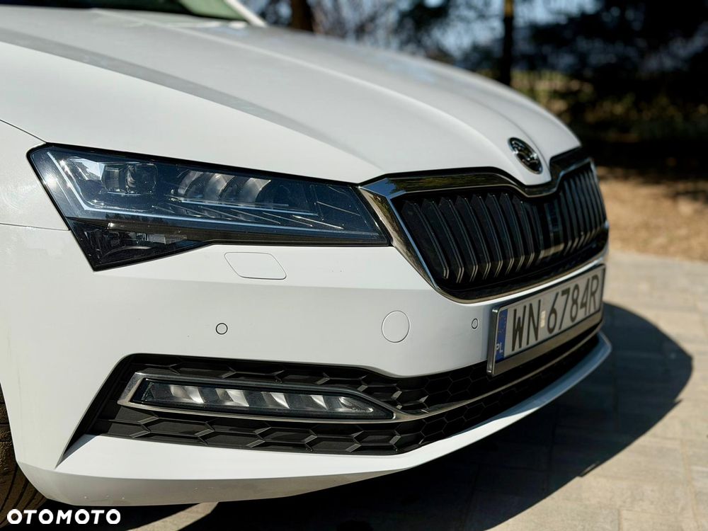 Skoda Superb 2.0 TDI SCR 4x4 Style DSG - 13