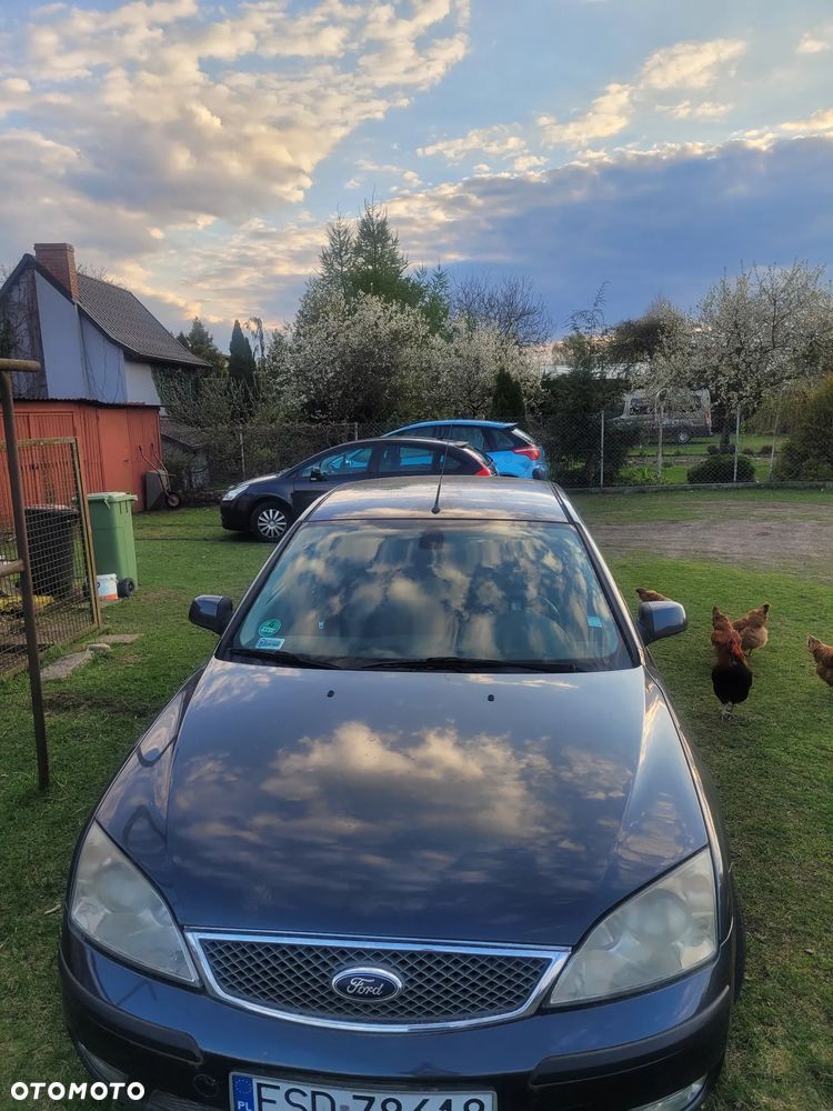 Ford Mondeo 1.8 Ambiente - 5