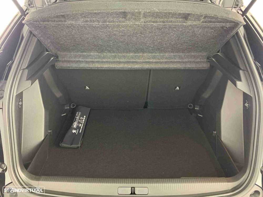 Peugeot e-2008 54 kWh Active - 8