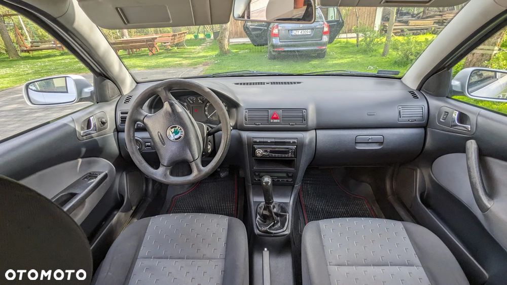 Skoda Octavia 1.9 TDI Tour - 12