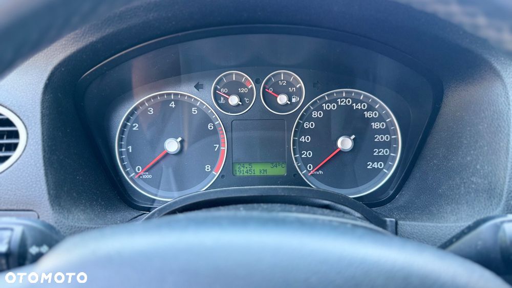 Ford Focus 1.6 Ti-VCT FX Gold / Gold X - 17