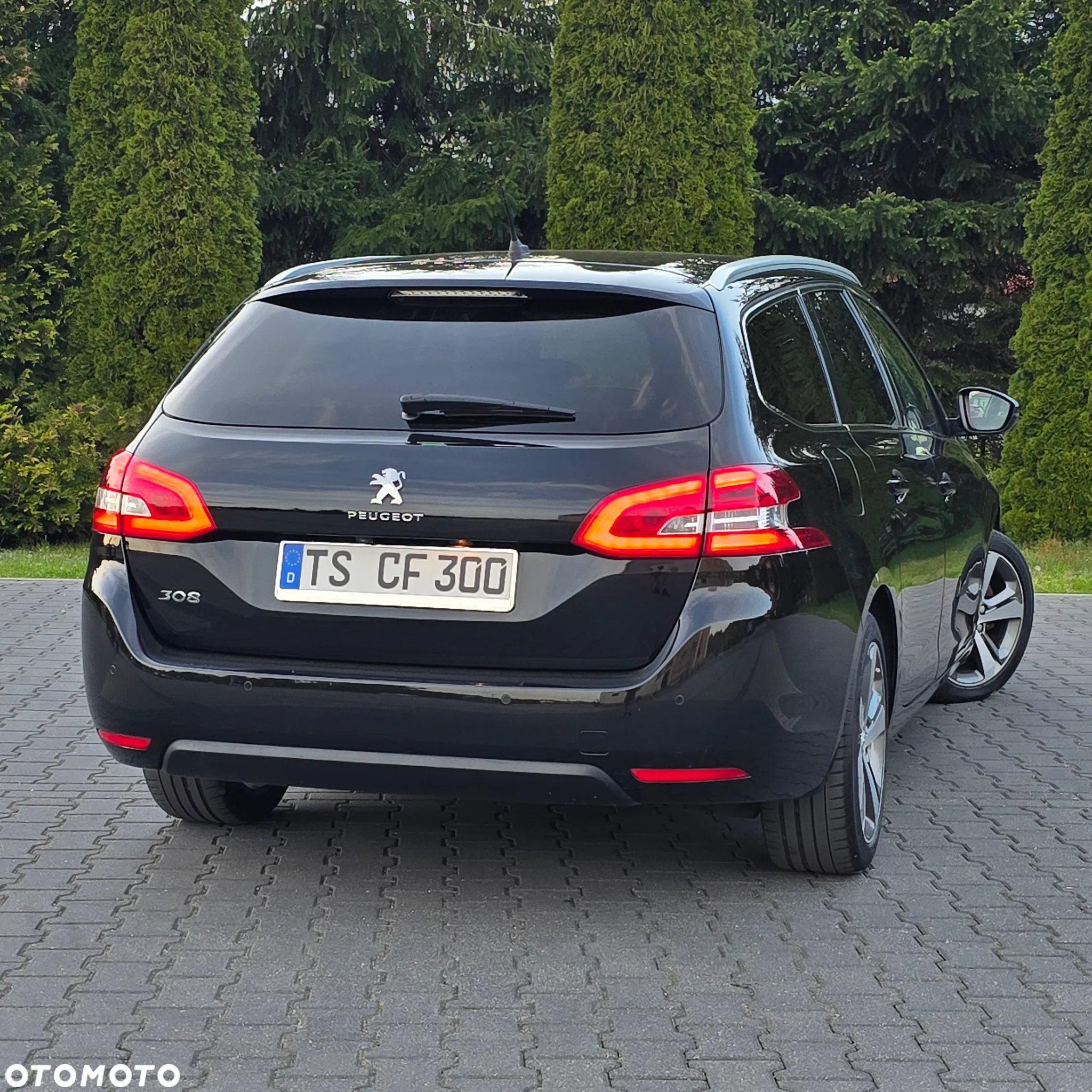 Peugeot 308 SW 1.2 PureTech GPF Active S&S EAT8 - 15