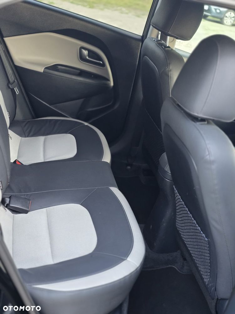 Kia Rio - 6