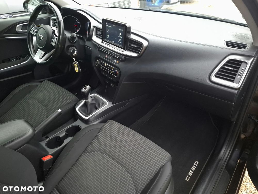 Kia Ceed 1.6 CRDi Edition 7 - 19