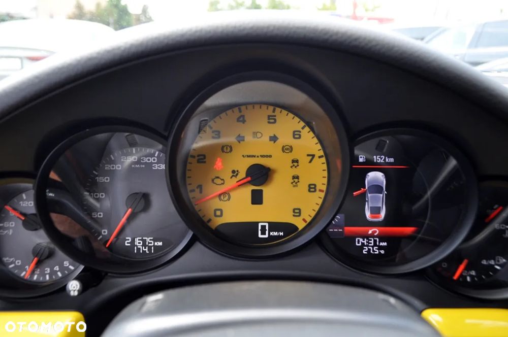 Porsche 911 Carrera S 50 Jahre - 22