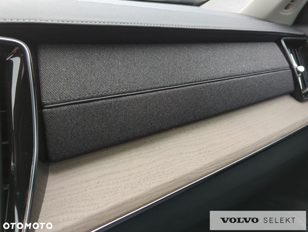 Volvo XC 90 - 27