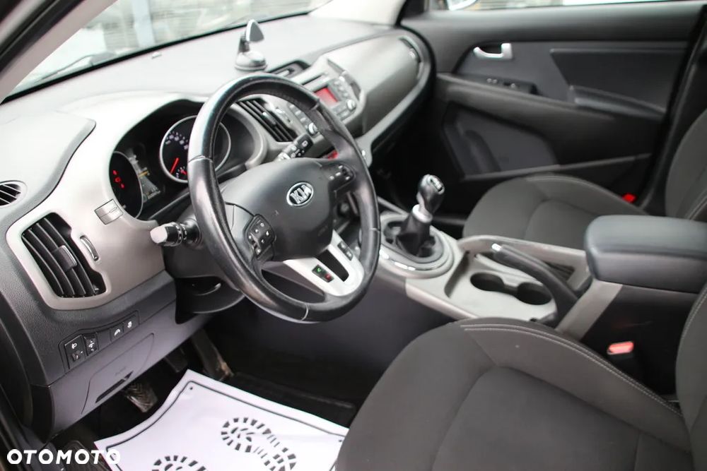 Kia Sportage 1.7 CRDI 2WD ISG Dream-Team Edition - 22