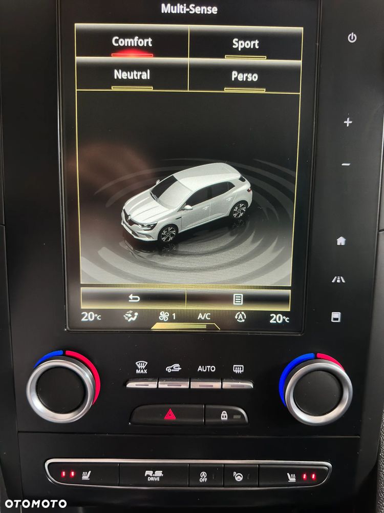 Renault Megane ENERGY TCe 205 EDC GT - 32