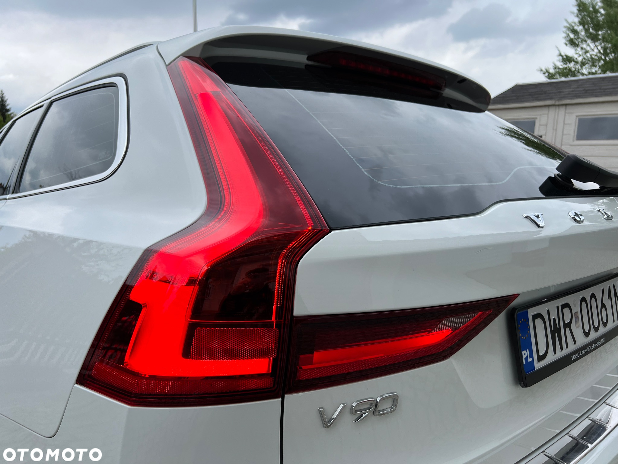 Volvo V90 D4 Momentum - 21